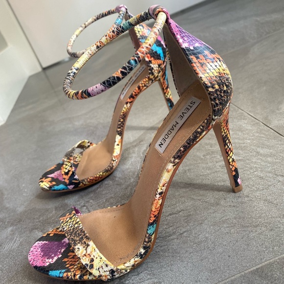 Colorful Steve Madden Heels - Picture 2 of 3